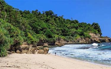 wisata outbound dekat laut