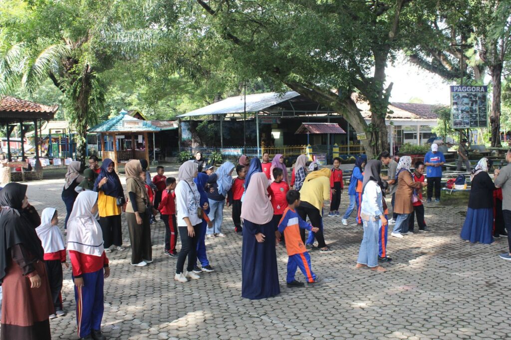 kegiatan outbound Trenggalek edukatif untuk semua usia