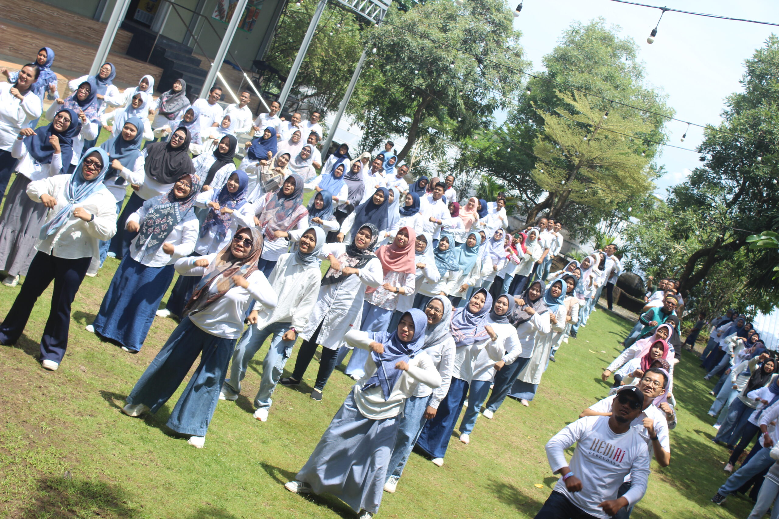 Paket outbound untuk dewasa